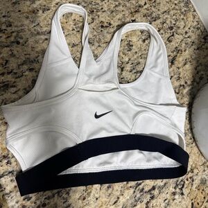Womens nike dri fit sports bra size L